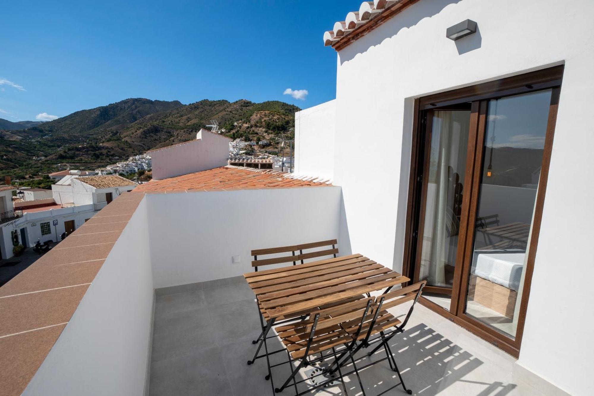 La Morada De Rosafina Apartment Frigiliana Luaran gambar